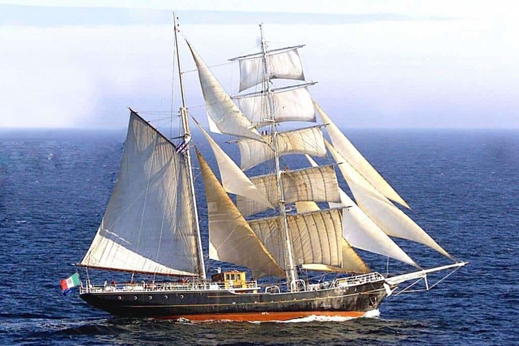 nave_italia